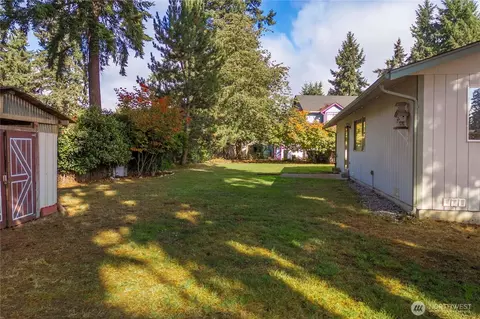 Exterior - 1805 165th Street Ct E, Spanaway, WA 98387 photo 2 of 11