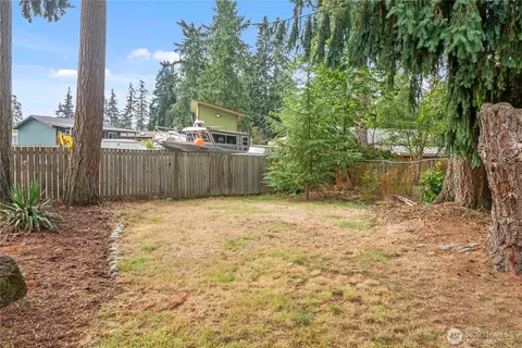 Exterior - 1805 165th Street Ct E, Spanaway, WA 98387 photo 10 of 11
