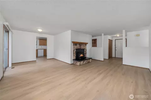 Living - 1805 165th Street Ct E, Spanaway, WA 98387 photo 6 of 9
