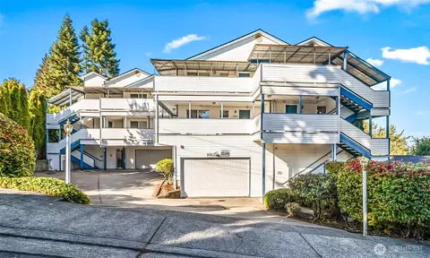2505 62nd St SE #204, Everett, WA 98203