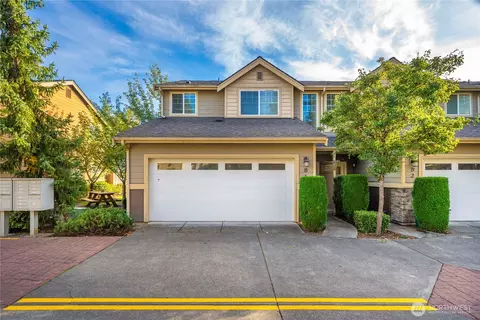 10715 SE 242nd St #B1, Kent, WA 98030