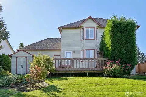 Exterior - 3739 NW Knapp Ln, Camas, WA 98607 photo 4 of 6