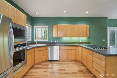 Kitchen - 3739 NW Knapp Ln, Camas, WA 98607 photo 1 of 1