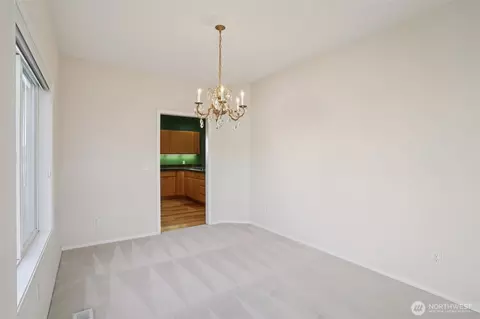 Dining - 3739 NW Knapp Ln, Camas, WA 98607 photo 1 of 1