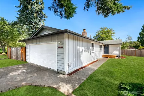 15028 108th Pl NE, Bothell, WA 98011