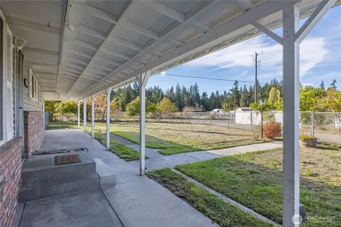 Exterior - 642 Kitchen Dick Rd, Sequim, WA 98382 photo 10 of 11