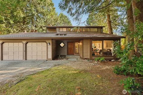 22035 NE 15th St, Sammamish, WA 98074