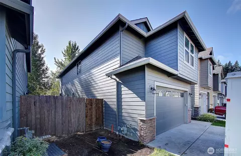 7327 S 13th St, Ridgefield, WA 98642