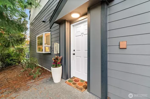 22619 4th Ave W #102, Bothell, WA 98021 photo 4