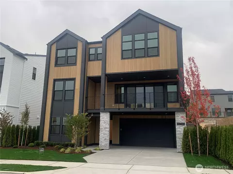 8412 137th Ave SE, Newcastle, WA 98059