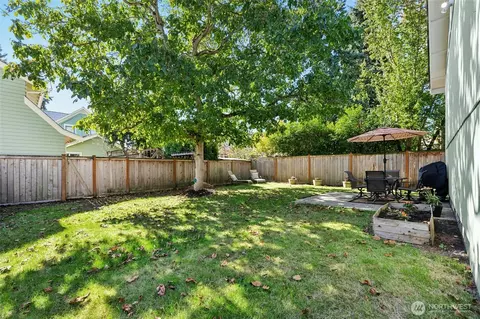 735 N 83rd St, Seattle, WA 98103 photo 26