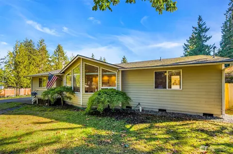 21010 68th Street Ct E, Bonney Lake, WA 98391