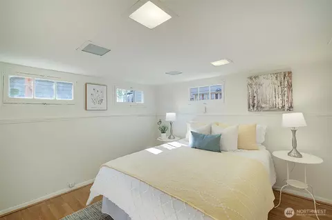Bedroom - 737 N 80th St, Seattle, WA 98103 photo 8 of 8