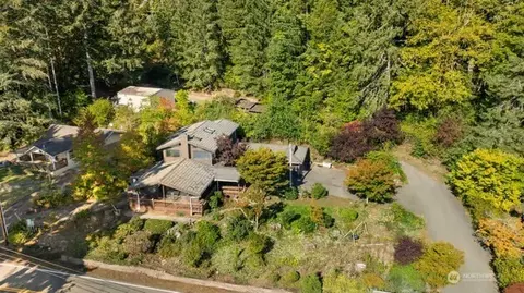7150 NE North Shore Rd, Belfair, WA 98528