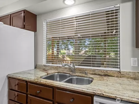Kitchen - 18008 25th Dr SE, Bothell, WA 98012 photo 3 of 3