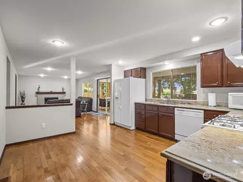 Kitchen - 18008 25th Dr SE, Bothell, WA 98012 photo 1 of 3