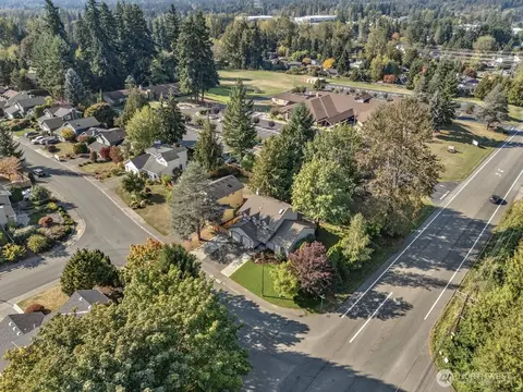 View/Area - 18008 25th Dr SE, Bothell, WA 98012 photo 2 of 3