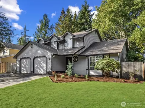 Exterior - 18008 25th Dr SE, Bothell, WA 98012 photo 2 of 6
