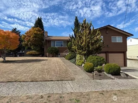 3307 N Villard St, Tacoma, WA 98407