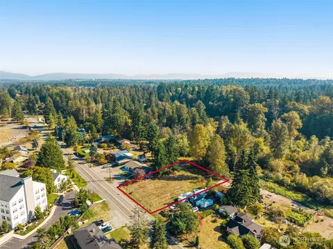 17 SE Nnn Se Wax Rd, Covington, WA 98042