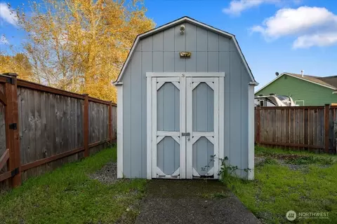 Exterior - 14515 145th St E, Orting, WA 98360 photo 8 of 8