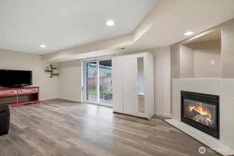 Living - 14515 145th St E, Orting, WA 98360 photo 4 of 5