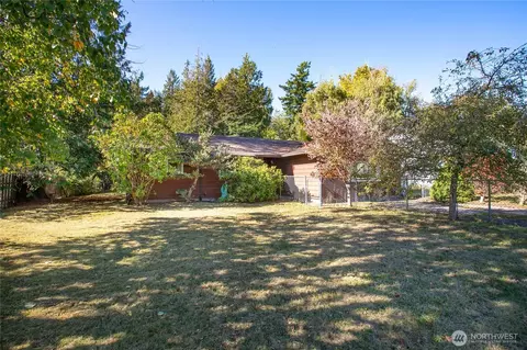 3319 Hollywood Ave, Bellingham, WA 98225