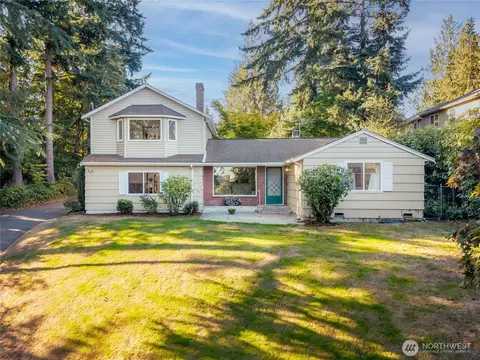 2123 NE 177th St, Shoreline, WA 98155