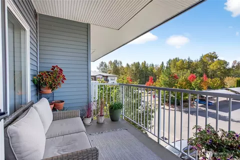 500 Darby Dr #314, Bellingham, WA 98226
