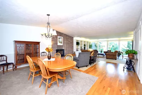 Dining - 136 Sunset Pl, Sequim, WA 98382 photo 1 of 2