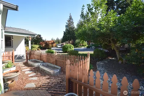Exterior - 136 Sunset Pl, Sequim, WA 98382 photo 3 of 6
