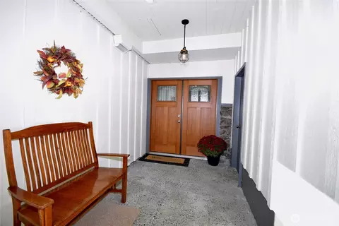 Entry Way - 136 Sunset Pl, Sequim, WA 98382 photo 1 of 2