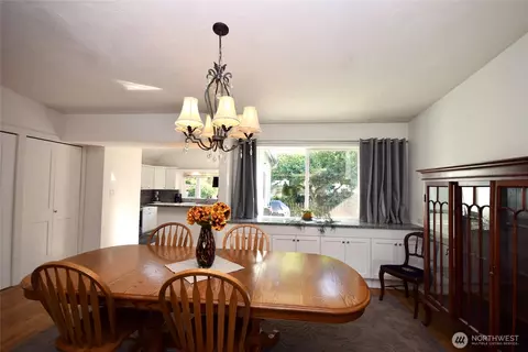 Dining - 136 Sunset Pl, Sequim, WA 98382 photo 2 of 2