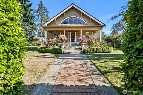 5631 S K St, Tacoma, WA 98408