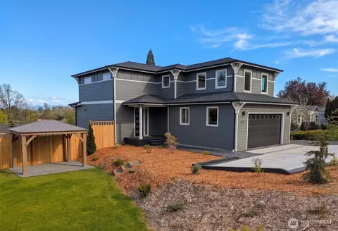 2273 Douglas Rd, Ferndale, WA 98248