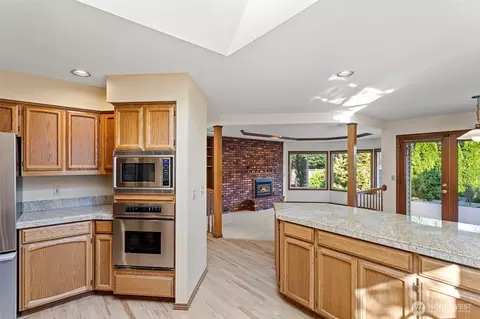 16416 121st Ave NE, Bothell, WA 98011 photo 7