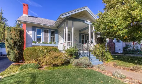 222 S 18th Ave, Yakima, WA 98902
