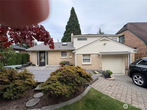 5716 Pacific Ave, Tacoma, WA 98408