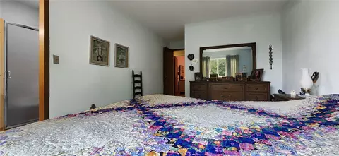 Bedroom - 5604 Beverly Ln, Everett, WA 98203 photo 3 of 6