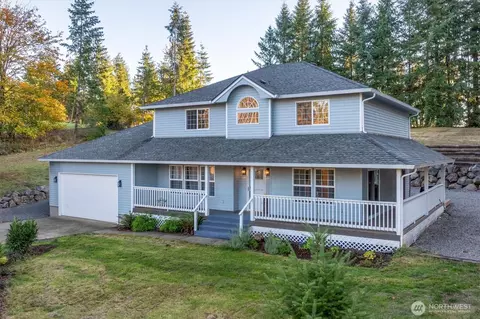 508 Caldwell Rd, Castle Rock, WA 98611