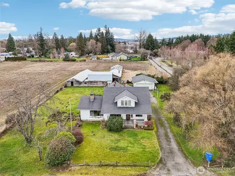 7103 56th St E, Puyallup, WA 98371