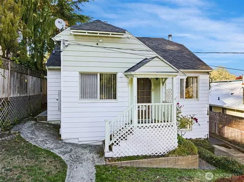 3212 Preble St, Bremerton, WA 98312