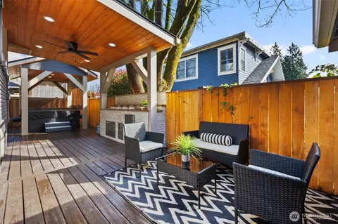 4642 Eastern Ave N, Seattle, WA 98103 photo 31