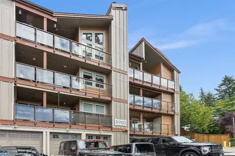 8980 Redmond Woodinville Rd NE #101, Redmond, WA 98052