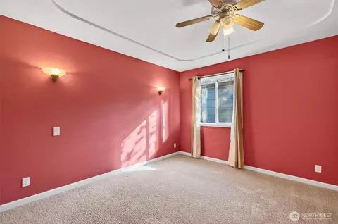 Bedroom - 2763 Maple St, Longview, WA 98632 photo 6 of 8