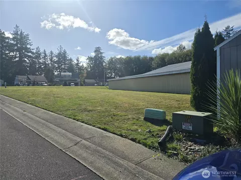 230 Glengate, Cathlamet, WA 98612