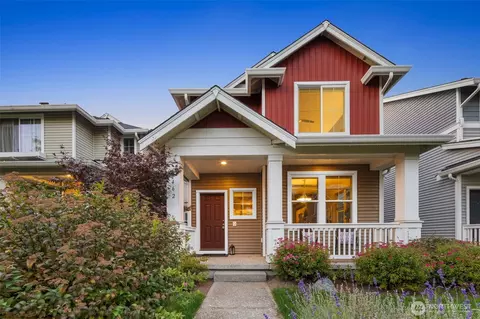 6462 High Point Dr SW, Seattle, WA 98126