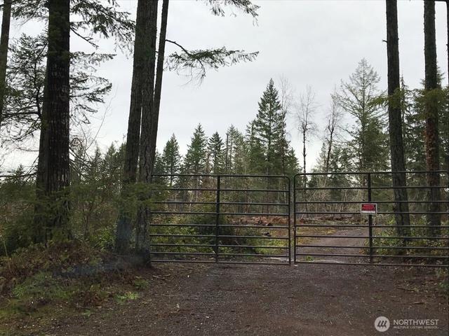 219 Cornwall Rd NW, Lakebay, WA 98349
