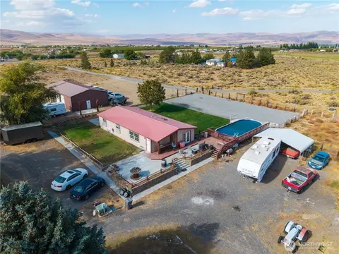 20842 Rd 247 SW, Mattawa, WA 99349