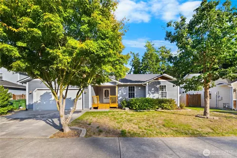 2296 SW Rosario Pl, Oak Harbor, WA 98277
